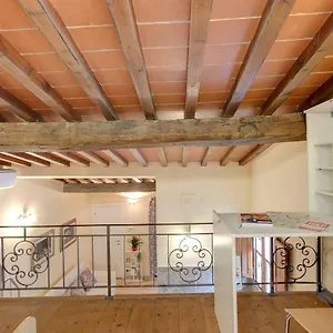  Apartment Residenza Monna Lisa