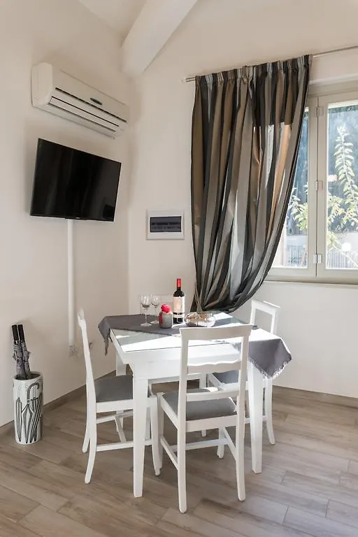 Apartment Roommo Santa Maria Novella Florenz Italien